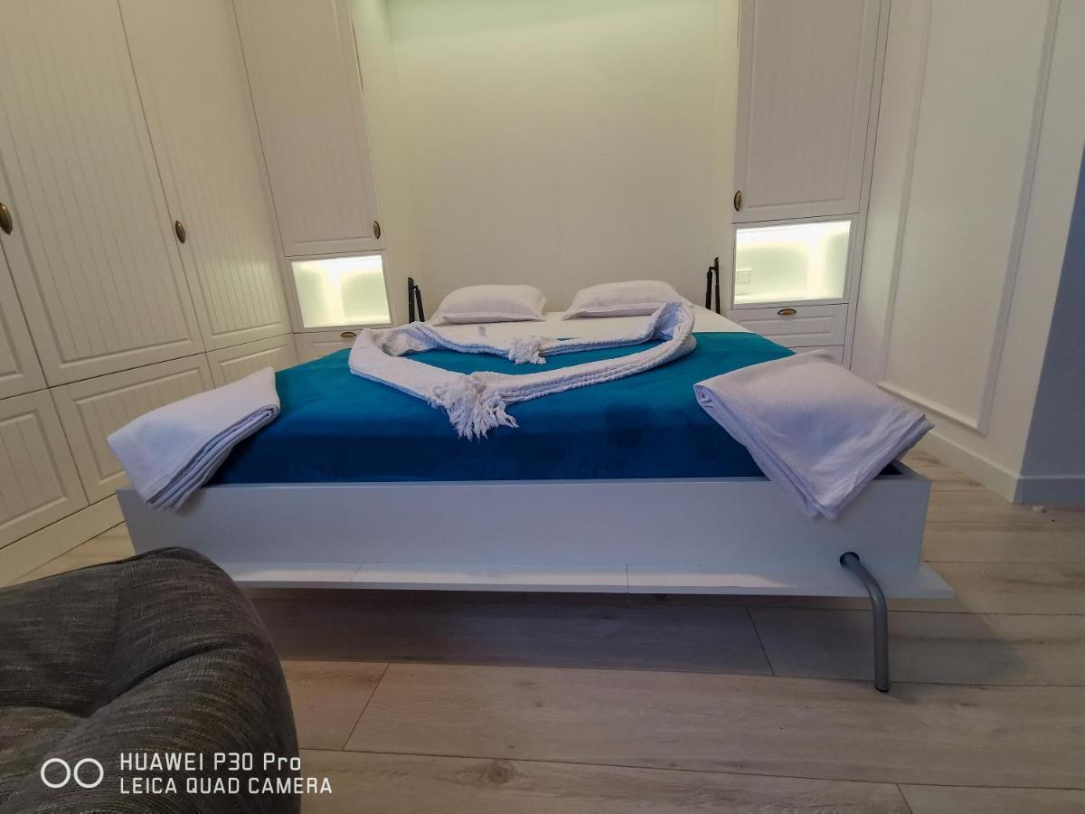 Luxury Apartments Alix Бургас Екстериор снимка