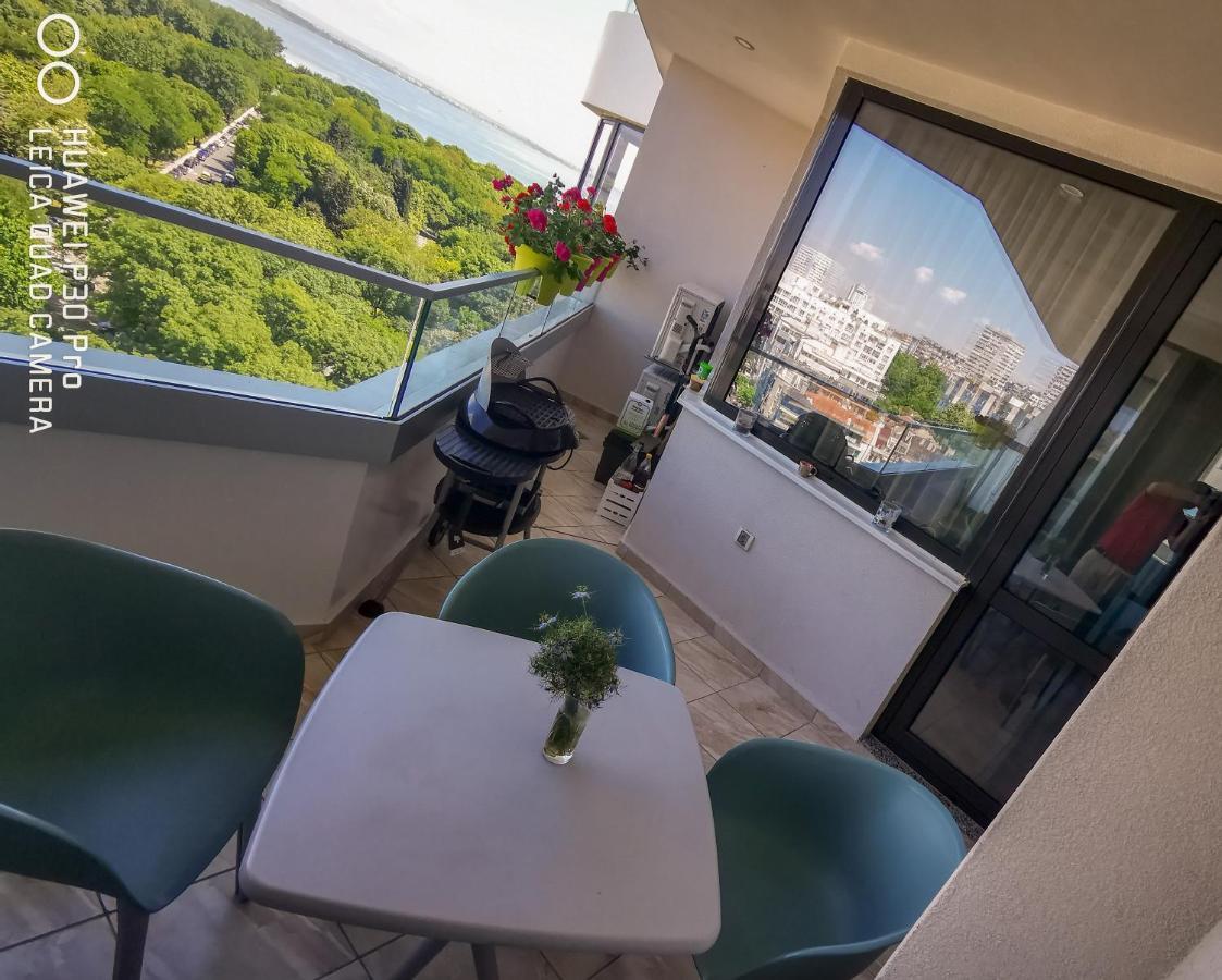 Luxury Apartments Alix Бургас Екстериор снимка