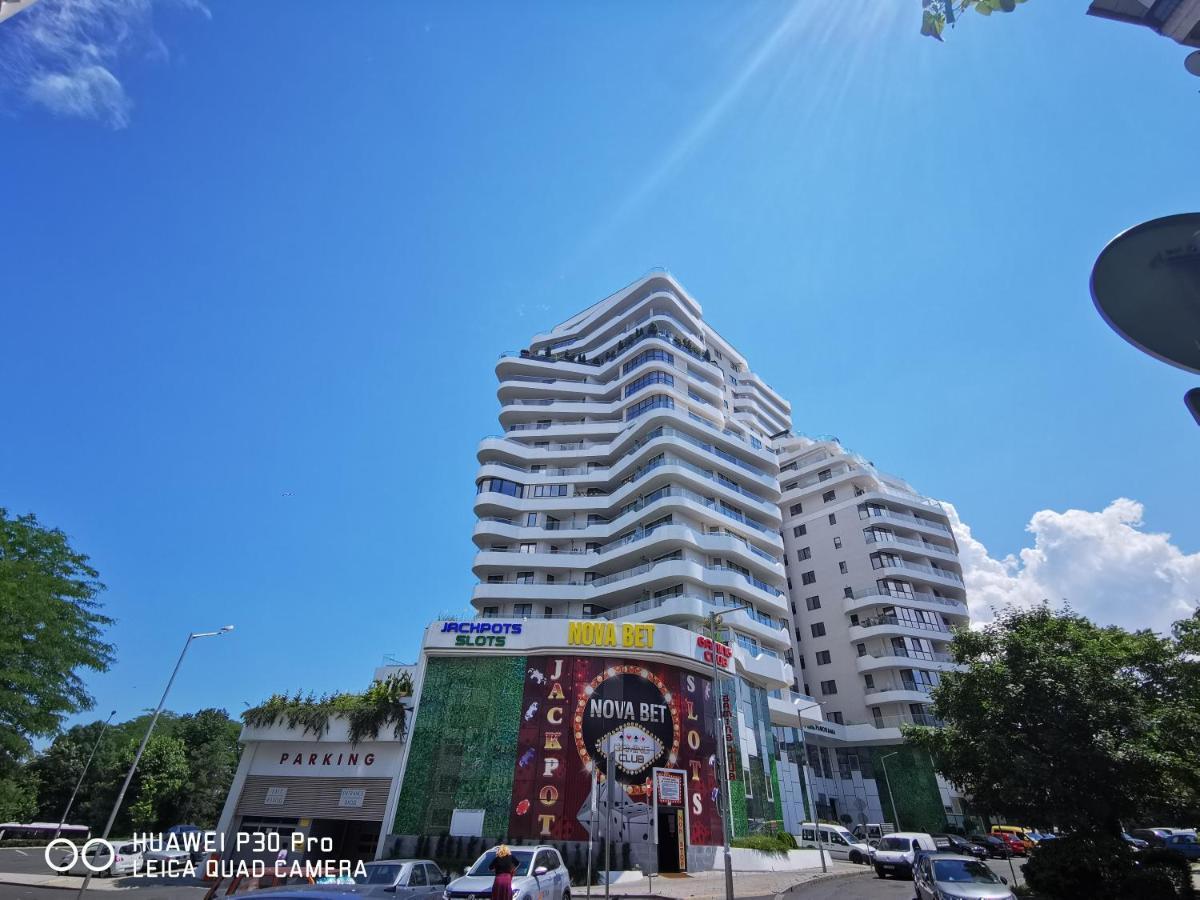 Luxury Apartments Alix Бургас Екстериор снимка